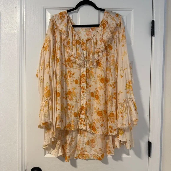 Free People Loretta Tunic Top Oversized Ruffle Tea Combo Floral Boho Chic Medium - Picture 4 of 14